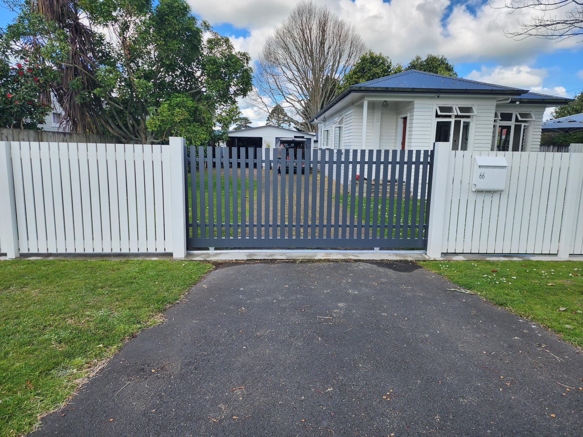 Modern Fencing Picket Style White Fence