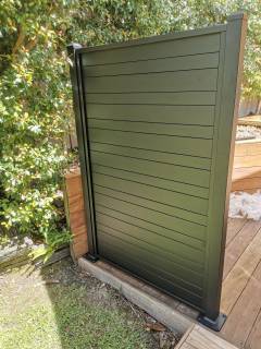 Whole Privacy Panel